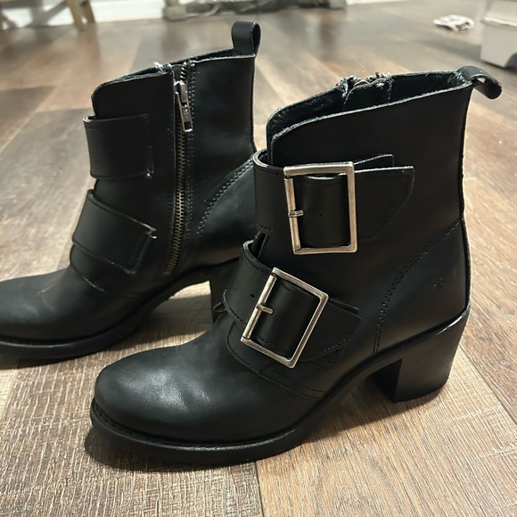 Frye Heeled Boots with Buckle Detail - Picture 3 of 9